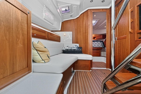 DEW TIME 39ft Back Cove Yacht For Sale