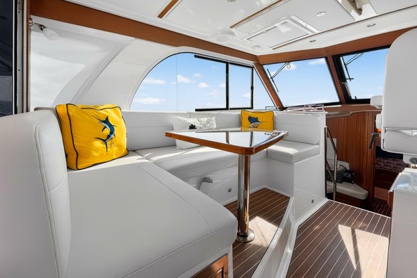 DEW TIME 39ft Back Cove Yacht For Sale