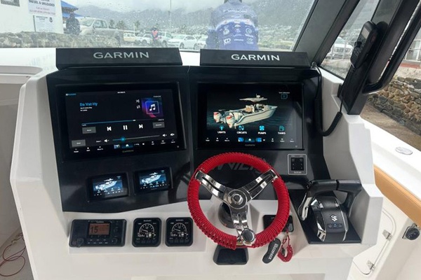 29ft MVI Yacht For Sale