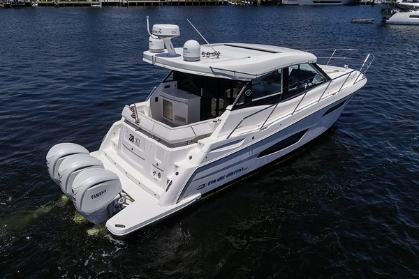 DON T TELL THE KIDS 38ft Regal Yacht For Sale
