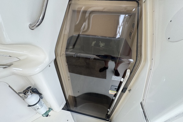 NFA 38ft Sea Ray Yacht For Sale