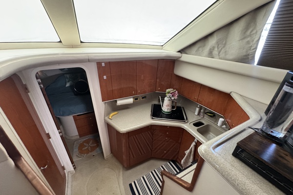 NFA 38ft Sea Ray Yacht For Sale