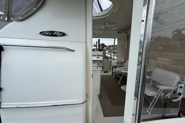 NFA 38ft Sea Ray Yacht For Sale