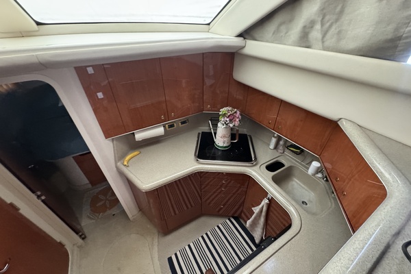 NFA 38ft Sea Ray Yacht For Sale