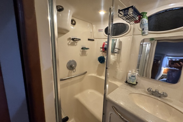 NFA 38ft Sea Ray Yacht For Sale