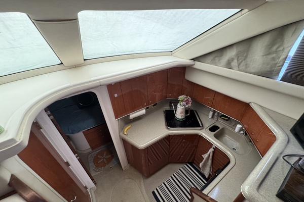NFA 38ft Sea Ray Yacht For Sale