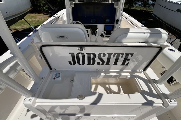 JOBSITE 32ft Cobia Yacht For Sale