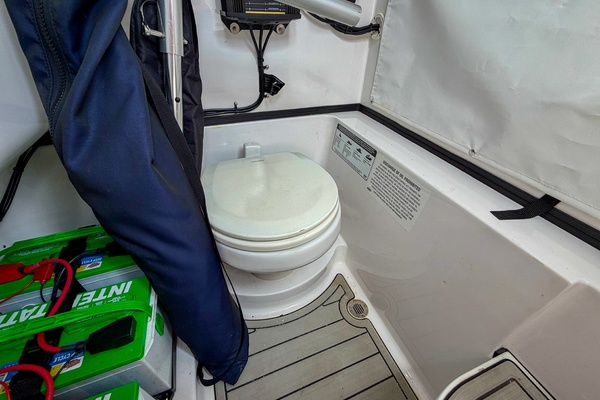 26ft Sportsman Yacht For Sale