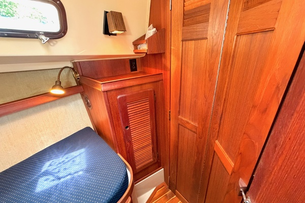 Bright Star 29ft Island Packet Yacht For Sale