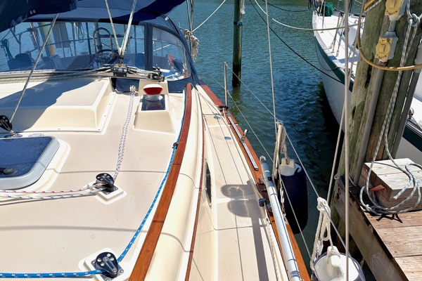 Bright Star 29ft Island Packet Yacht For Sale