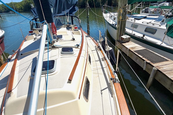 Bright Star 29ft Island Packet Yacht For Sale