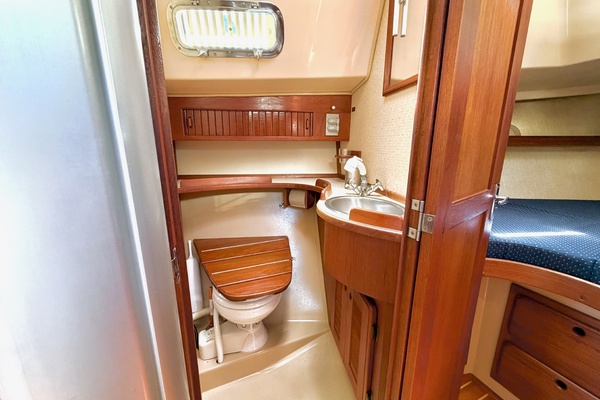 Bright Star 29ft Island Packet Yacht For Sale