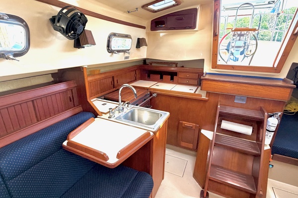 Bright Star 29ft Island Packet Yacht For Sale