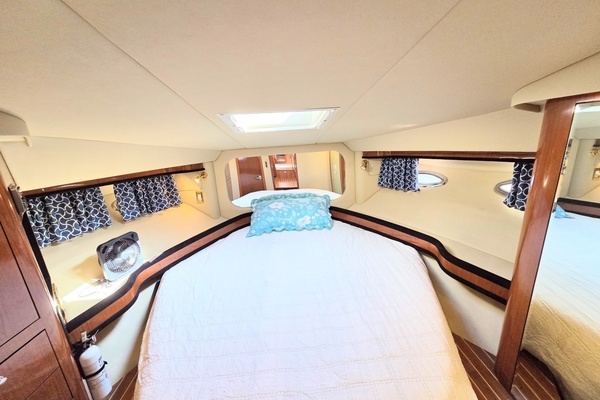 Excitable Buoy 50ft Sea Ray Yacht For Sale