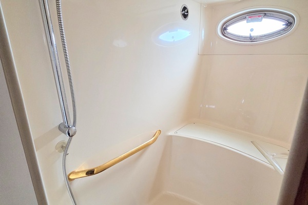 Excitable Buoy 48ft Sea Ray Yacht For Sale