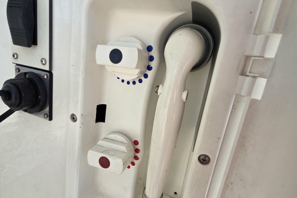 Excitable Buoy 48ft Sea Ray Yacht For Sale