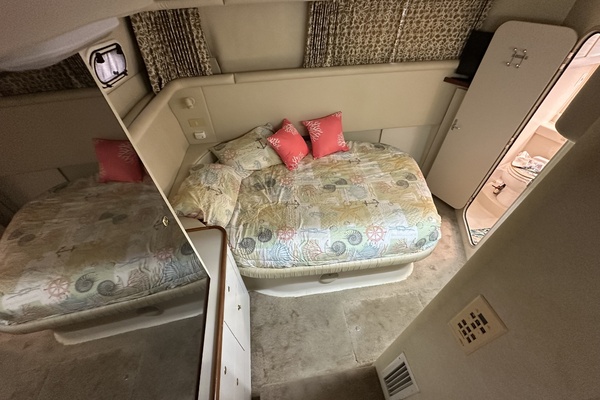 Seahorse III 39ft Cruisers Yachts Yacht For Sale
