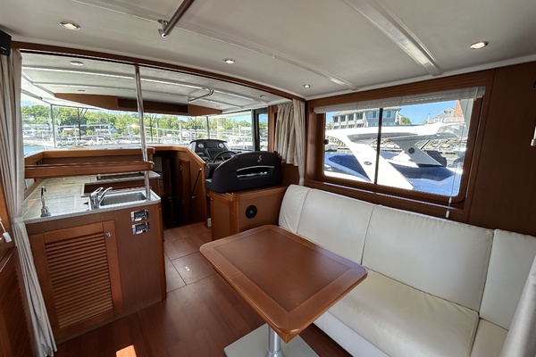 44ft Beneteau Yacht For Sale