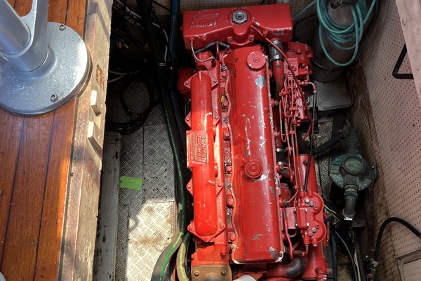 Yankee Clipper 46ft Fisher Yacht For Sale