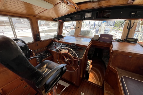 Yankee Clipper 46ft Fisher Yacht For Sale