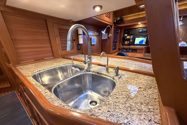 Che Figata 56ft Hylas Yacht For Sale