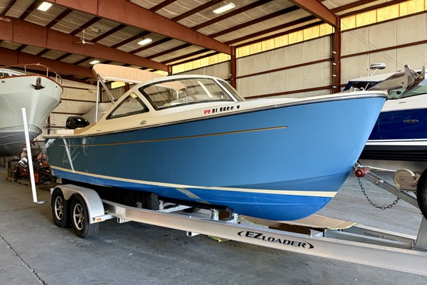 23ft Vanquish Yacht For Sale