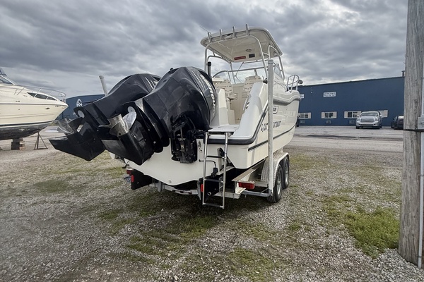 26ft Boston Whaler Yacht For Sale