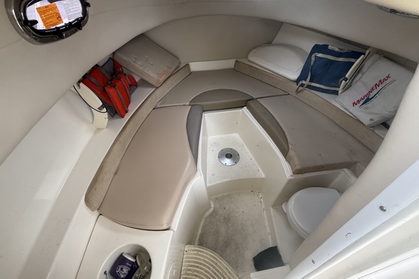 26ft Boston Whaler Yacht For Sale