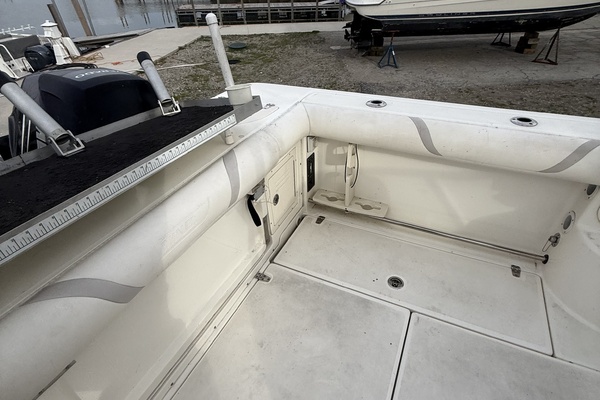 26ft Boston Whaler Yacht For Sale