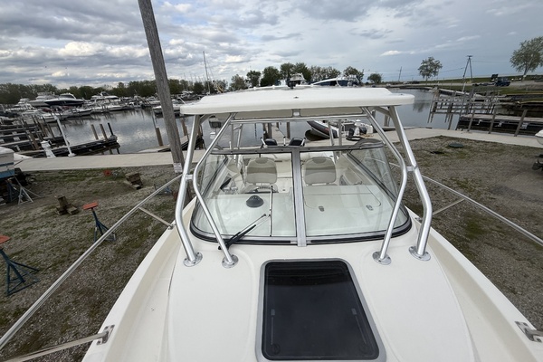 26ft Boston Whaler Yacht For Sale
