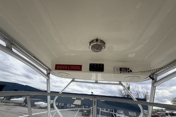 26ft Boston Whaler Yacht For Sale