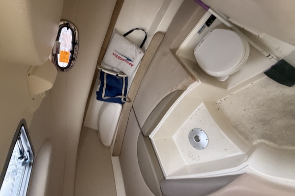 26ft Boston Whaler Yacht For Sale