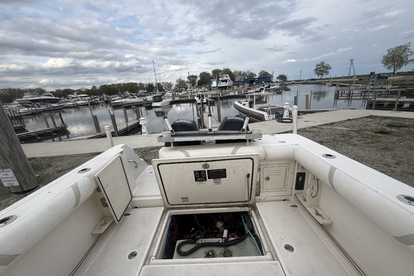 26ft Boston Whaler Yacht For Sale