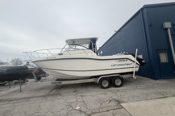 26ft Boston Whaler Yacht For Sale