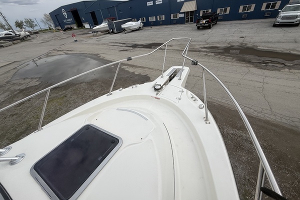 26ft Boston Whaler Yacht For Sale