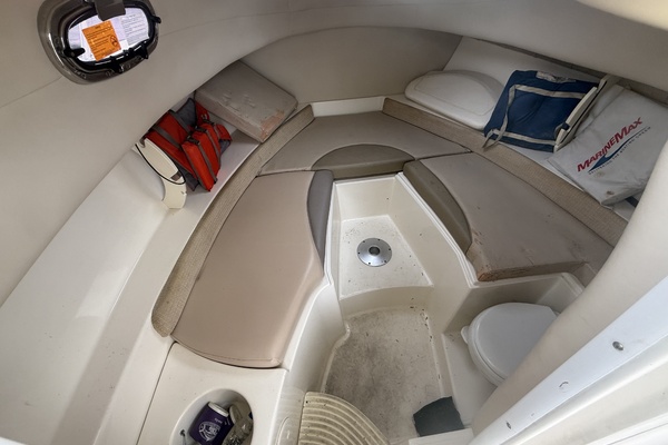 26ft Boston Whaler Yacht For Sale