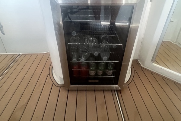 Second Time Around 46ft Carver Yacht For Sale