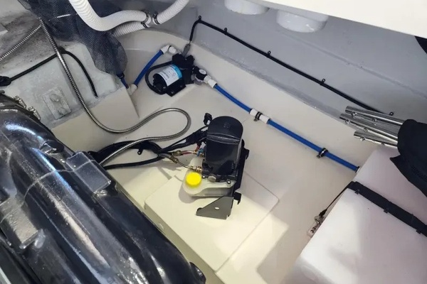 2018 Chris Craft Launch 23 23ft Chris Craft Yacht For Sale