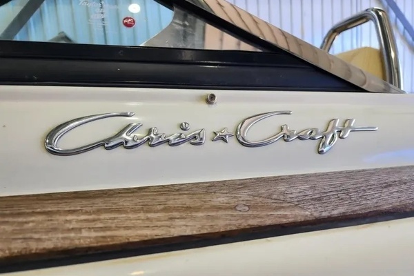 Photo of the 2018 Chris-Craft Launch 23 "2018 Chris-Craft Launch 23"