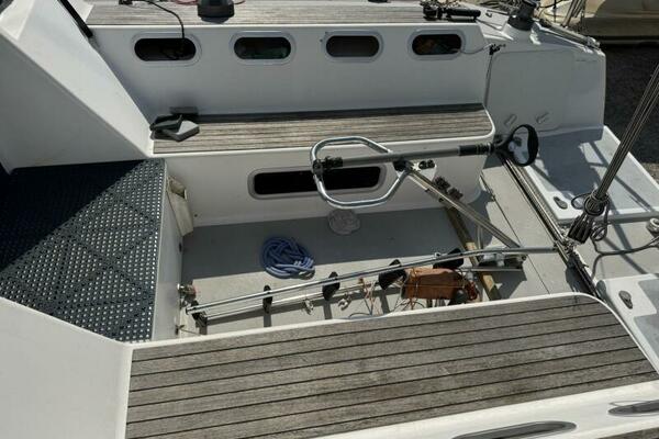 TRANQUILA 35ft RM Yachts Yacht For Sale