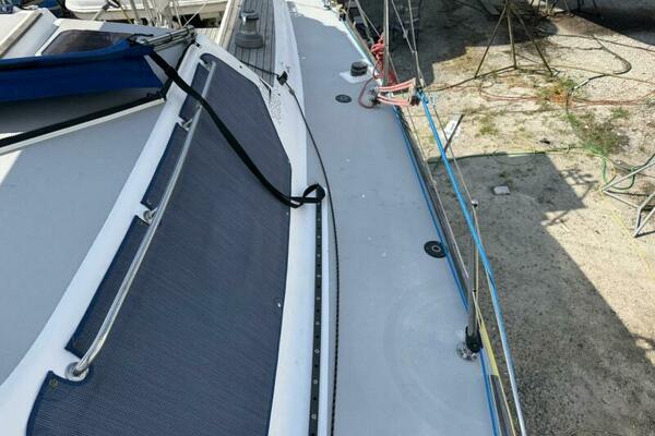 TRANQUILA 35ft RM Yachts Yacht For Sale