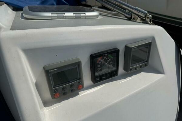 TRANQUILA 35ft RM Yachts Yacht For Sale