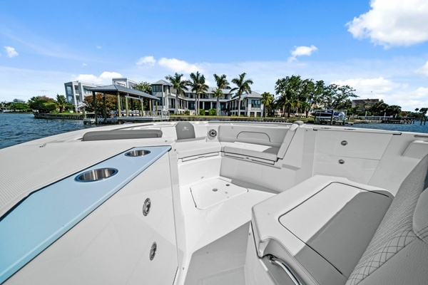 34ft Bertram Yacht For Sale