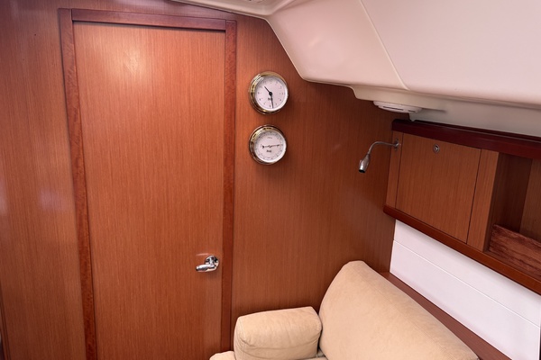 46ft Beneteau Yacht For Sale