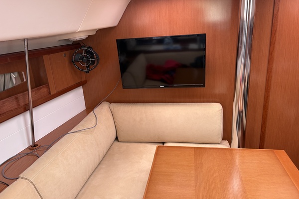 46ft Beneteau Yacht For Sale