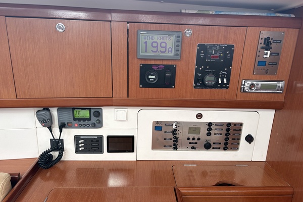 46ft Beneteau Yacht For Sale