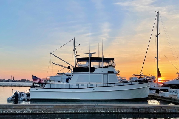 Photo of the 1983 Grand Banks 49 Classic "PUNKY"