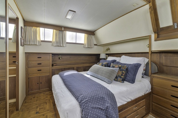 PUNKY 49ft Grand Banks Yacht For Sale