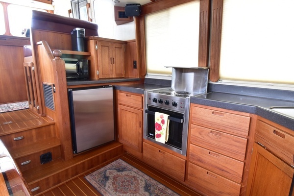 2007 Nordic Tugs 37