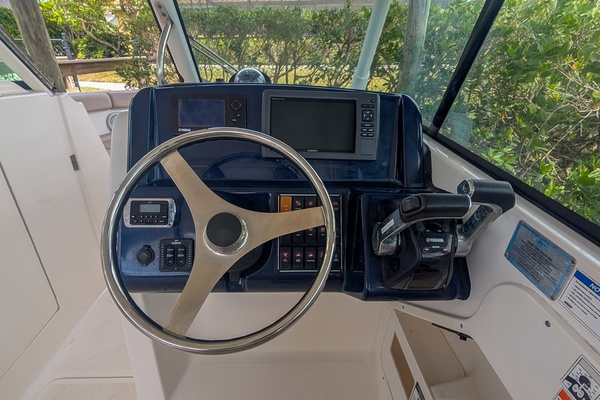 26ft Pursuit Yacht For Sale